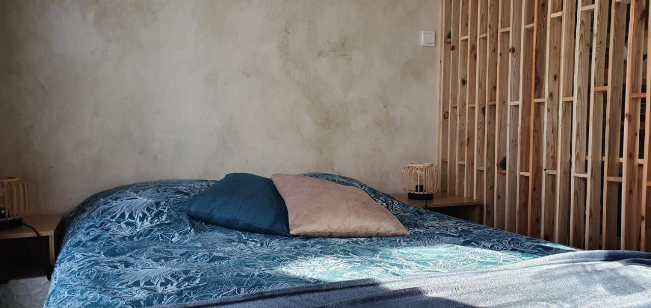 Studio Cosy Avec Grande Terrasse Au Calme Saint-Cyr-sur-Mer Exterior photo